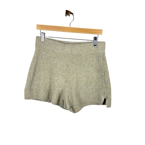 Abercrombie & Fitch Women’s Lounge Collection Wool Knit Shorts Tan Size M - Picture 1 of 6